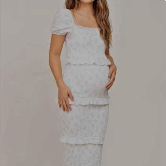 Brand new dress - Picture 3 of 3